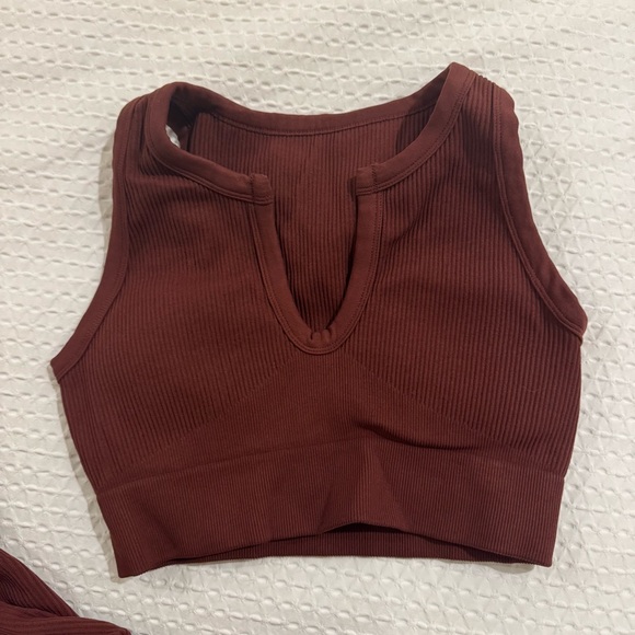 Brown Ribbed Two-Piece Set - Picture 3 of 4